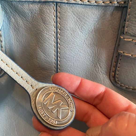 Michael Kors satchel purse - Picture 9 of 10